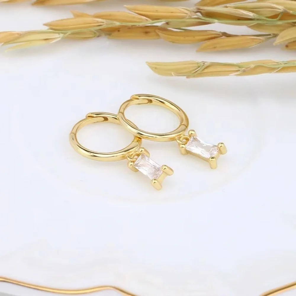 Elegant Gold Hoop Earrings with Clear Stones,Gift box included